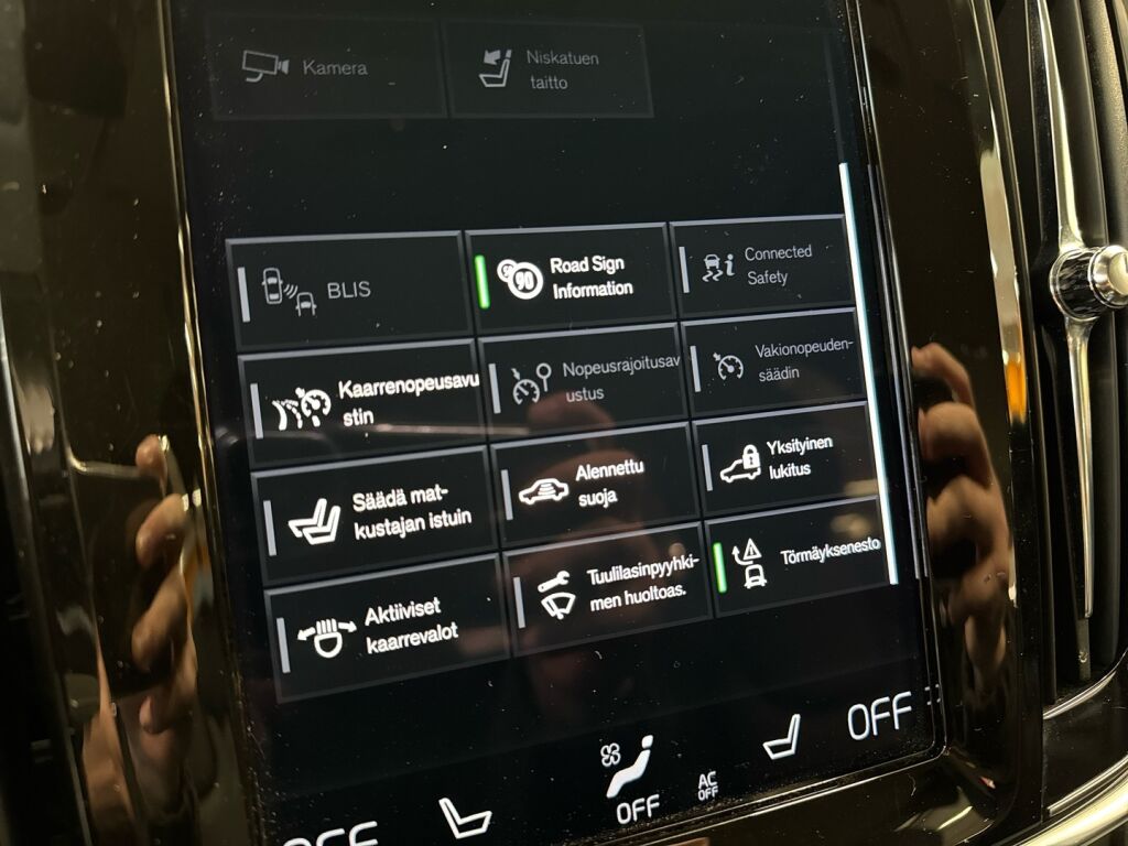 Volvo V90 2021 Harmaa