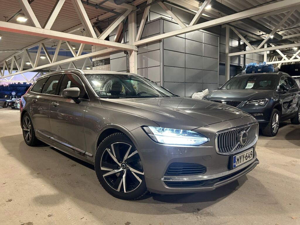Volvo V90 2021 Harmaa