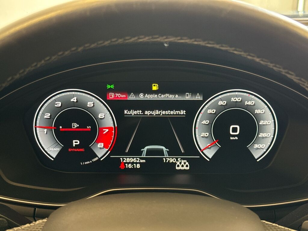 Audi A4 2021 Sininen