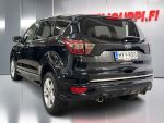 Ford Kuga 2017 Musta
