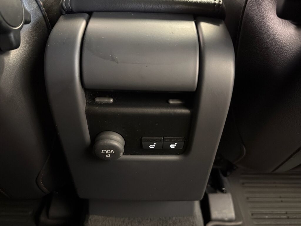 Volvo XC60 2014 Musta