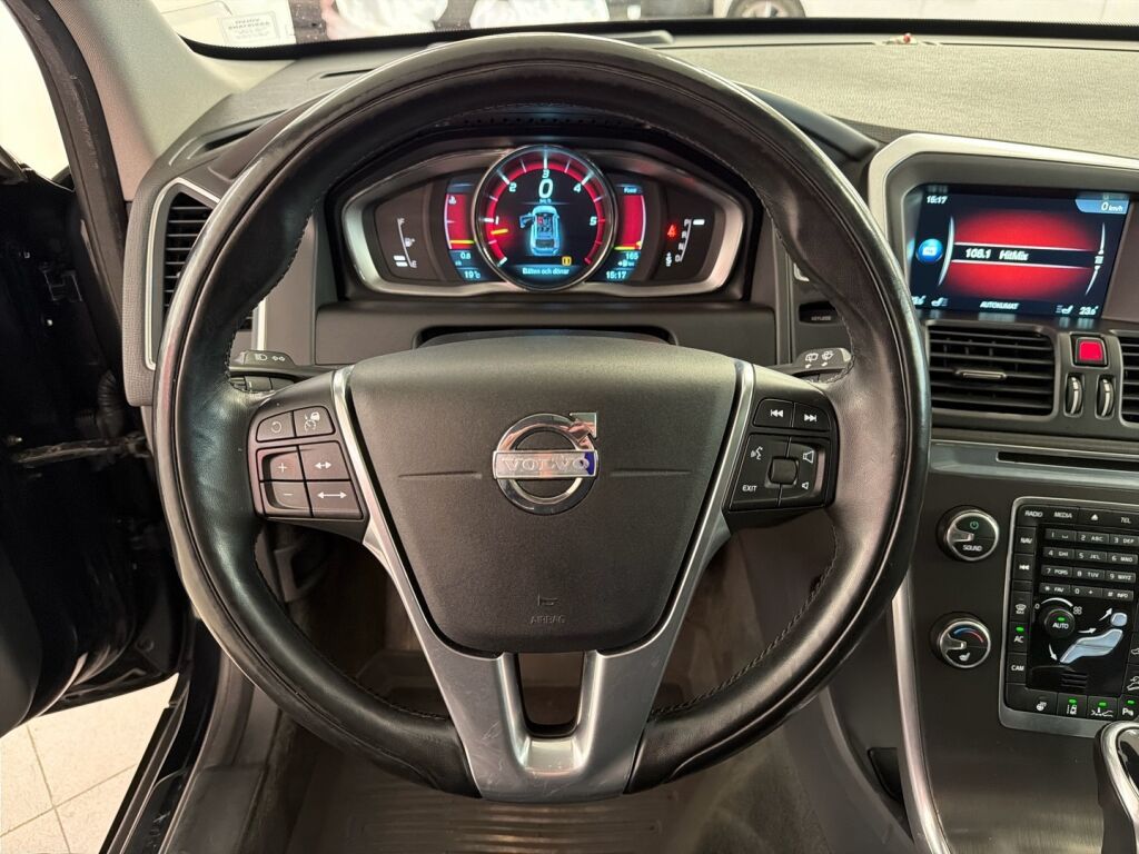 Volvo XC60 2014 Musta