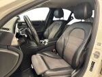 Mercedes-Benz C 2019 Valkoinen