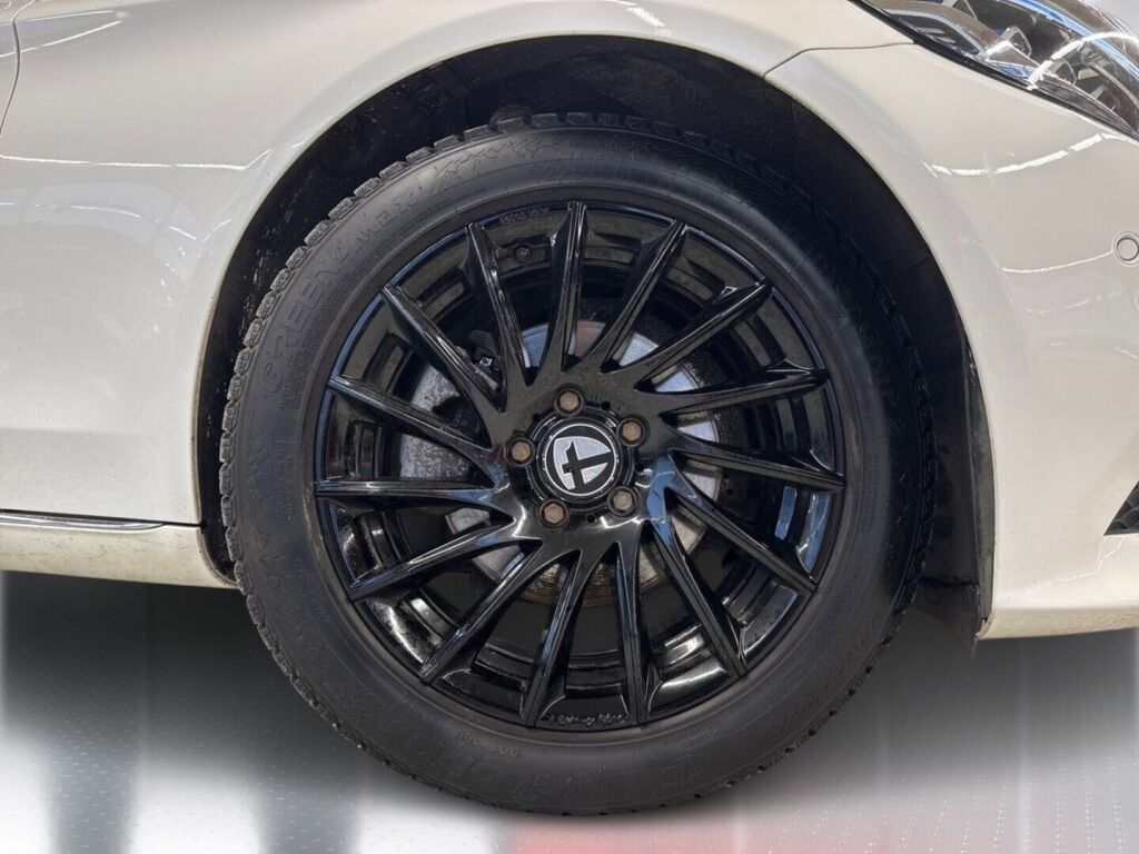 Mercedes-Benz C 2019 Valkoinen