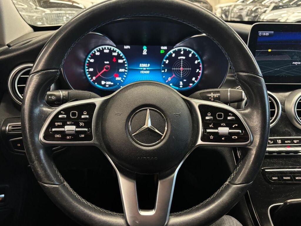 Mercedes-Benz C 2019 Valkoinen