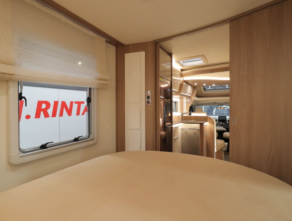 Bürstner LYSEO T 734 HARMONY LINE 2021 Valkoinen