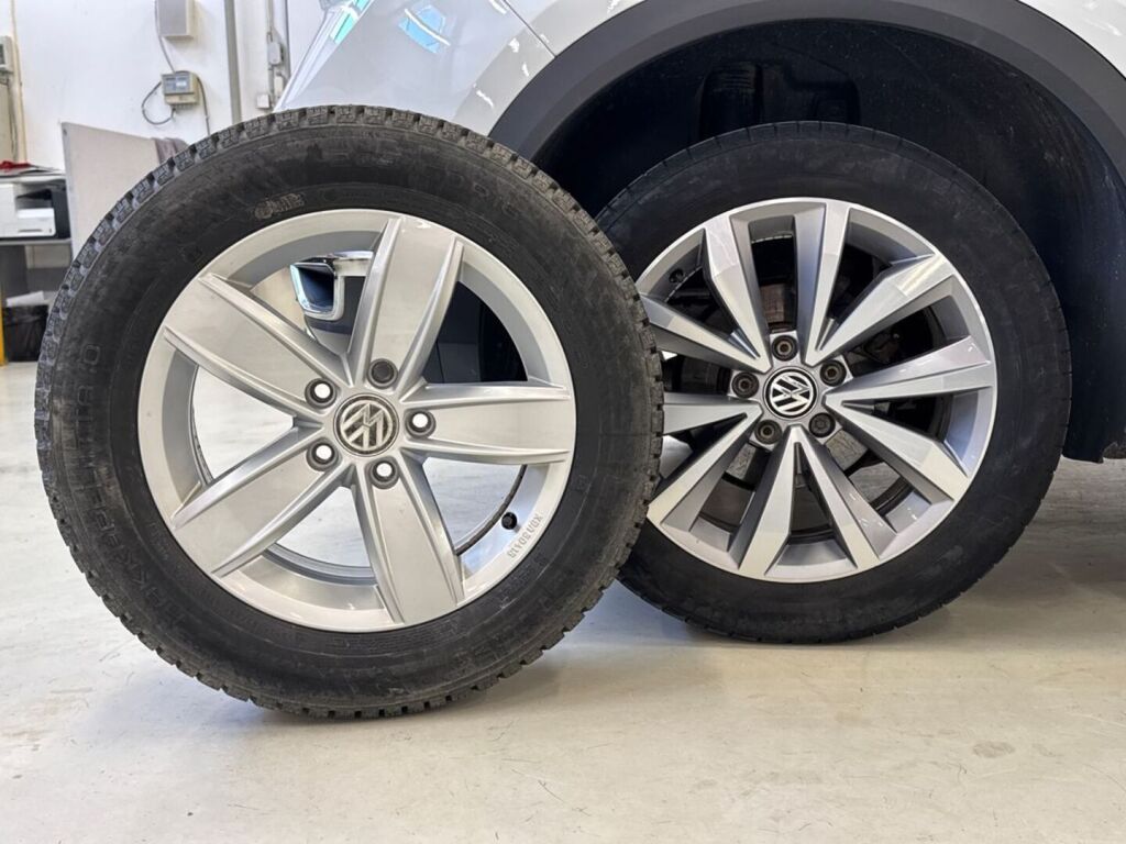 Volkswagen T-Roc 2018 Valkoinen