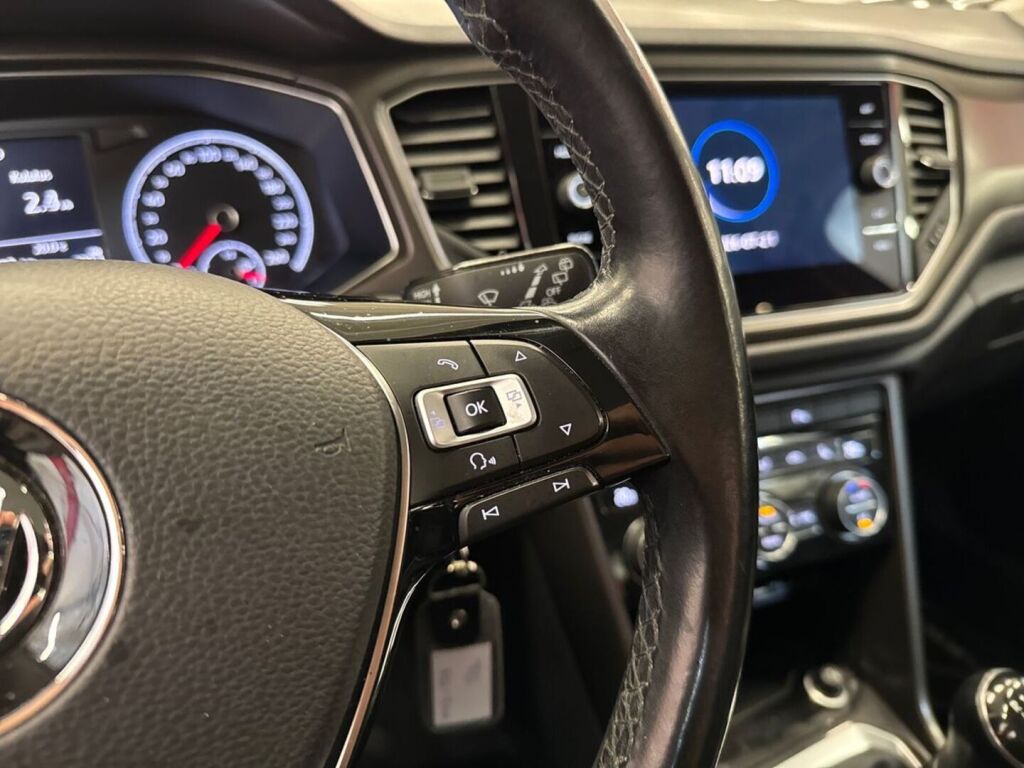 Volkswagen T-Roc 2018 Valkoinen