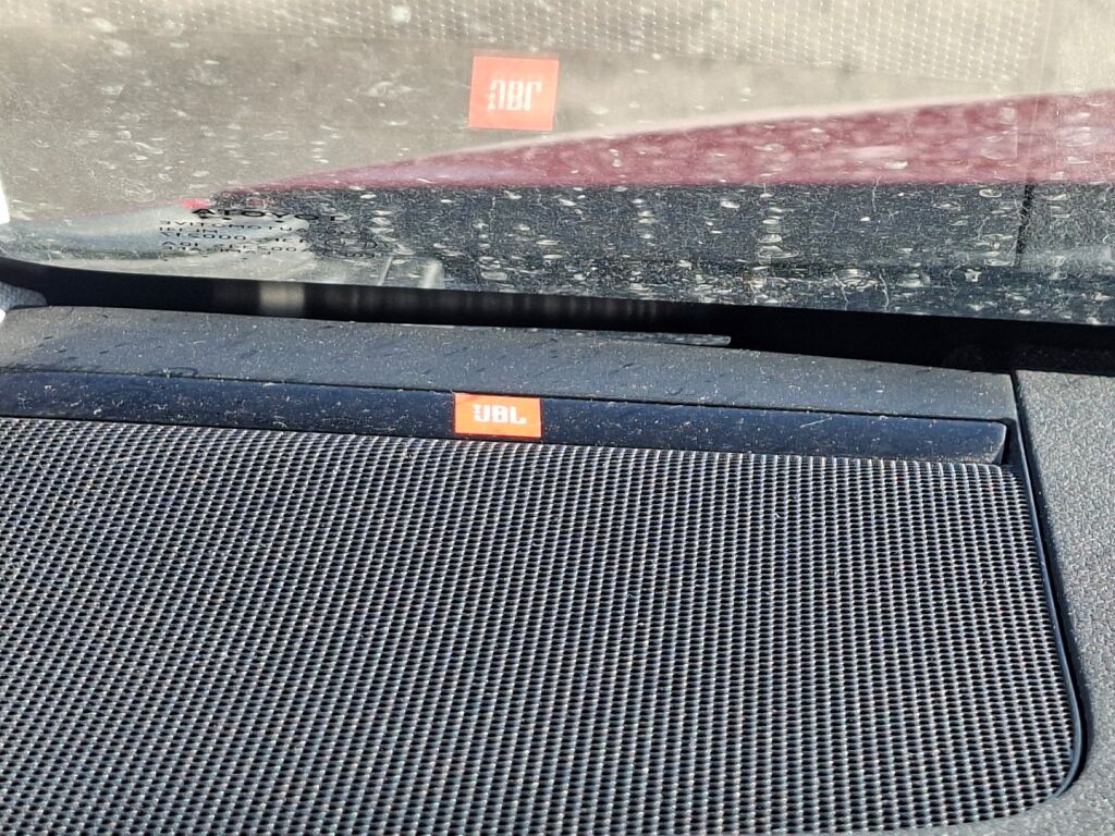 Toyota Prius 2016 Punainen