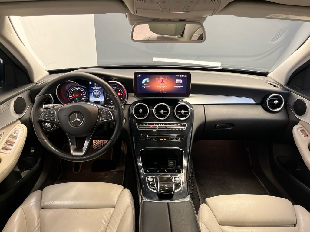 Mercedes-Benz C 2017 Sininen