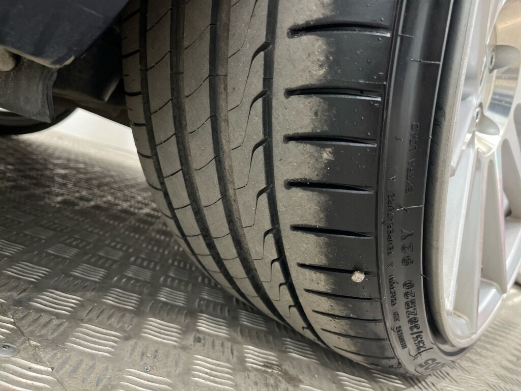 Mercedes-Benz C 2017 Sininen