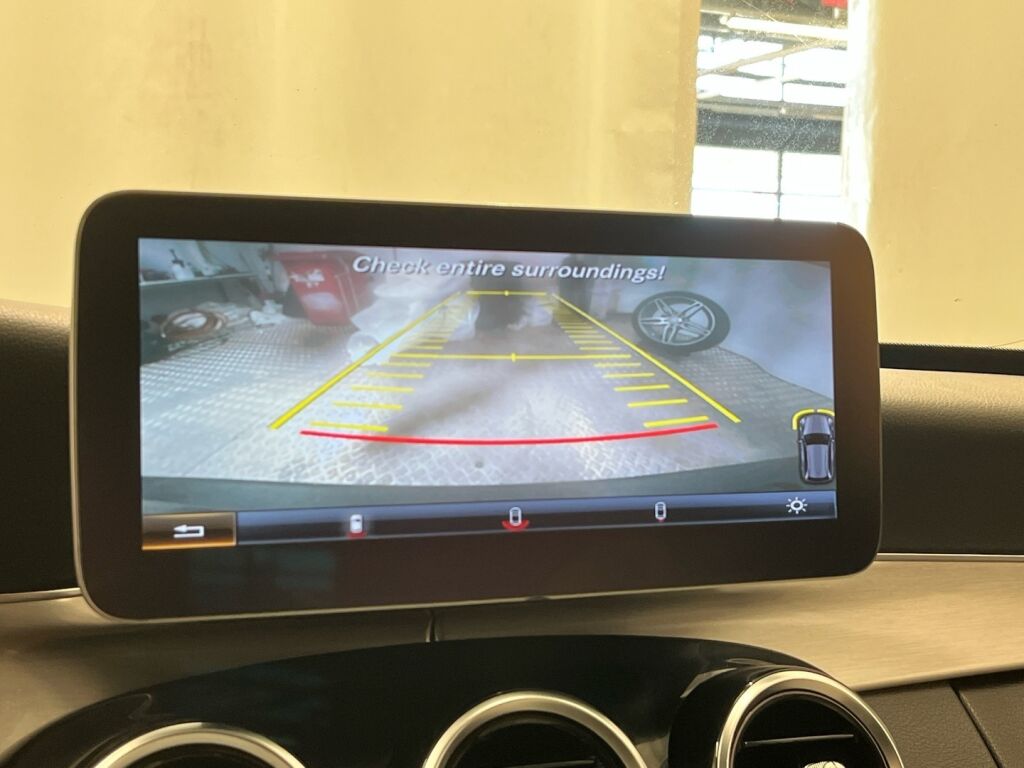 Mercedes-Benz C 2017 Sininen