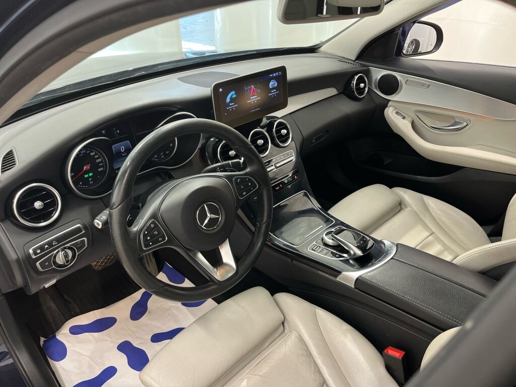 Mercedes-Benz C 2017 Sininen