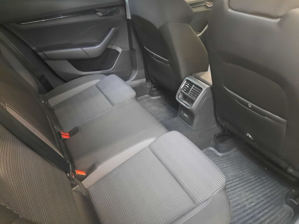 Skoda Octavia 2021 Harmaa