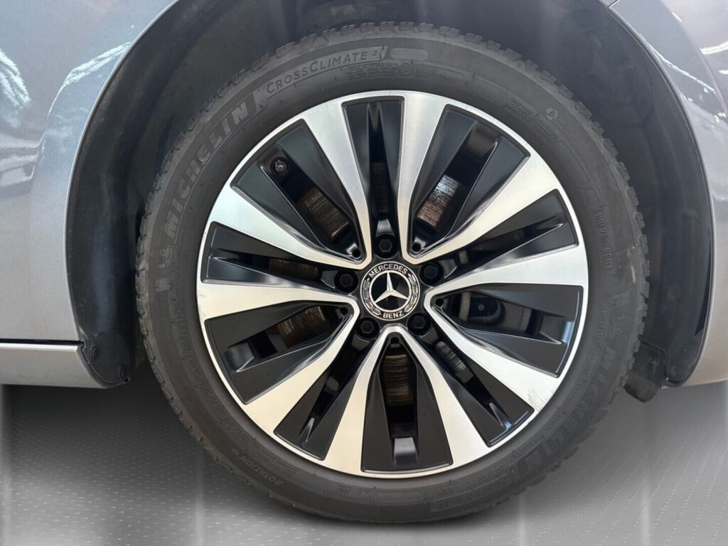 Mercedes-Benz A 2021 Harmaa