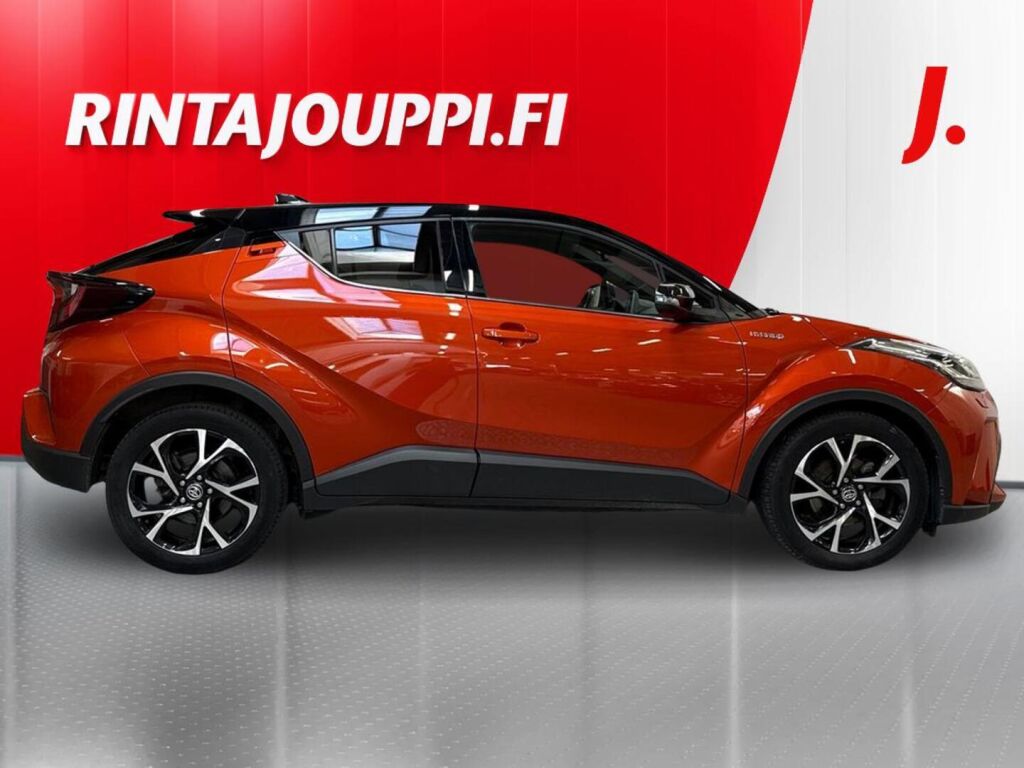 Toyota C-HR 2021 Oranssi