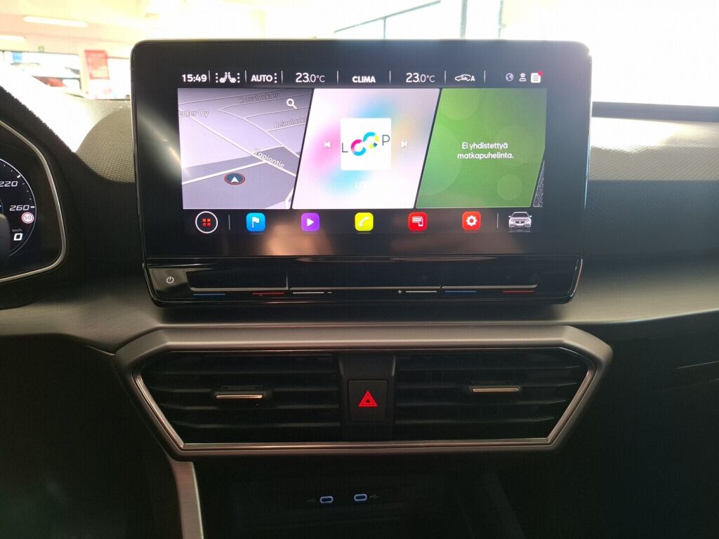 Seat Leon Sportstourer 2021 Valkoinen