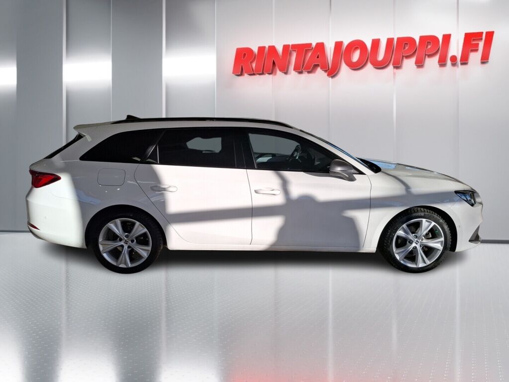 Seat Leon Sportstourer 2021 Valkoinen