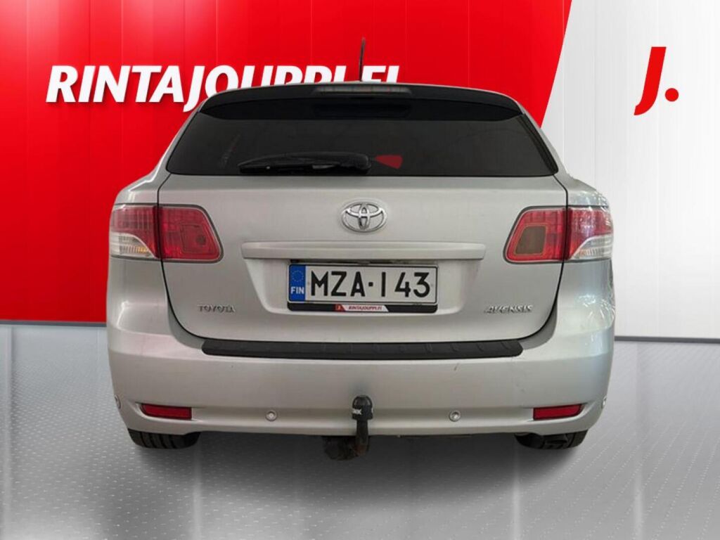 Toyota Avensis 2010 Harmaa
