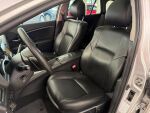 Toyota Avensis 2010 Harmaa