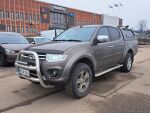 Mitsubishi L200 2015 Ruskea (beige)