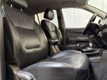 Mitsubishi L200 2015 Ruskea (beige)