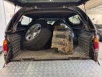 Mitsubishi L200 2015 Ruskea (beige)