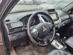 Mitsubishi L200 2015 Ruskea (beige)