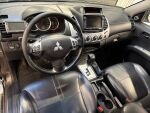 Mitsubishi L200 2015 Ruskea (beige)