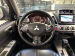 Mitsubishi L200 2015 Ruskea (beige)