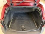 Volvo XC70 2010 Punainen