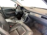 Volvo XC70 2010 Punainen