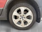 Volvo XC70 2010 Punainen