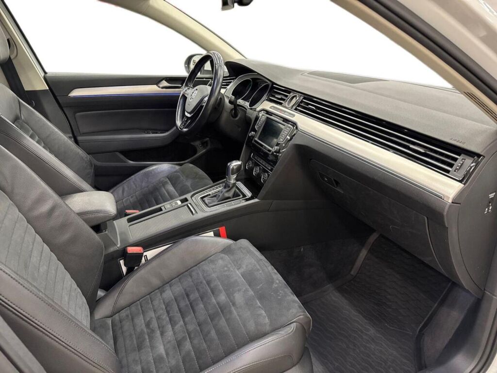 Volkswagen Passat 2017 Valkoinen