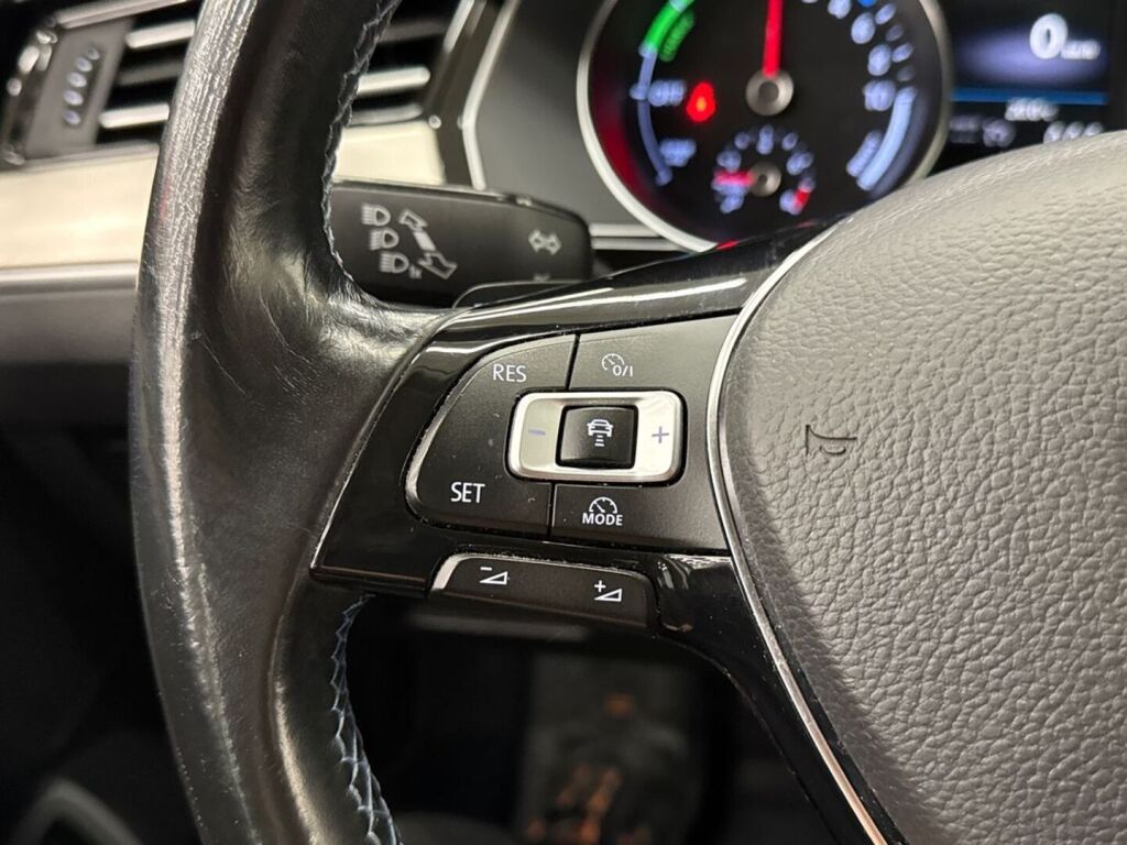 Volkswagen Passat 2017 Valkoinen