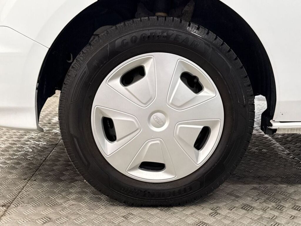 Ford Transit Custom 2021 Valkoinen