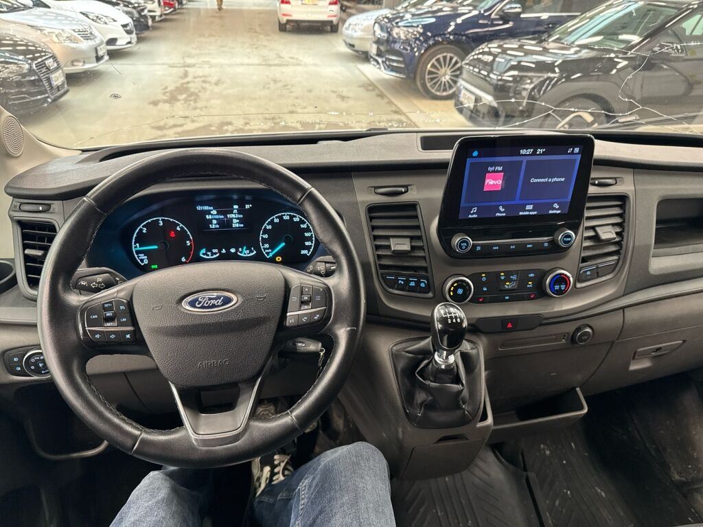 Ford Transit 2021 Valkoinen