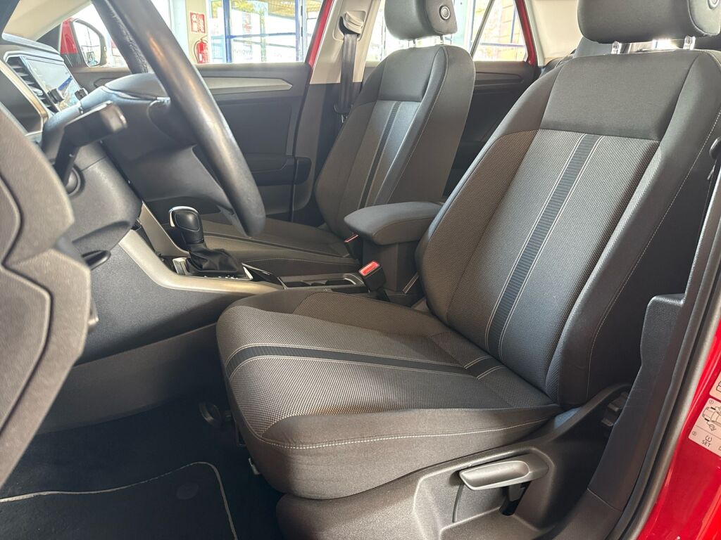 Volkswagen T-Roc 2022 Punainen