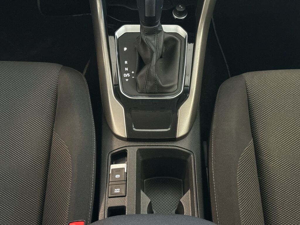 Volkswagen T-Roc 2022 Punainen