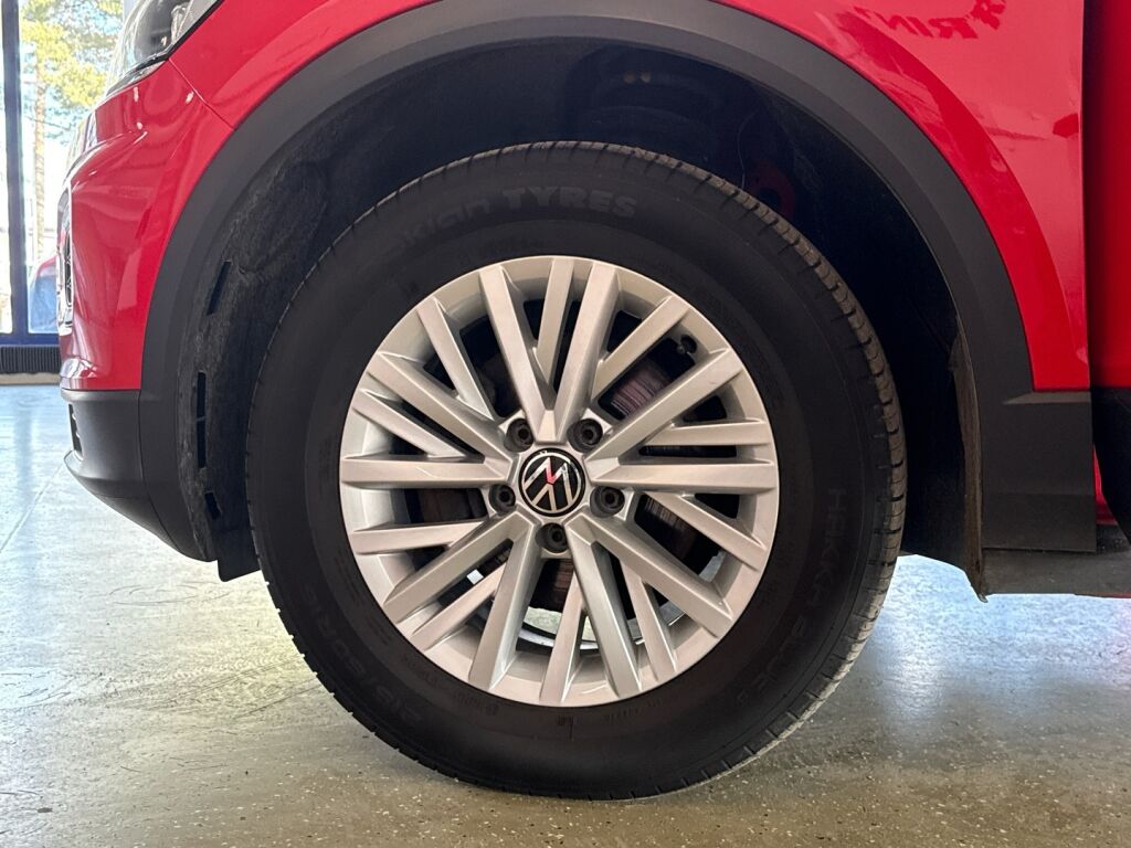 Volkswagen T-Roc 2022 Punainen