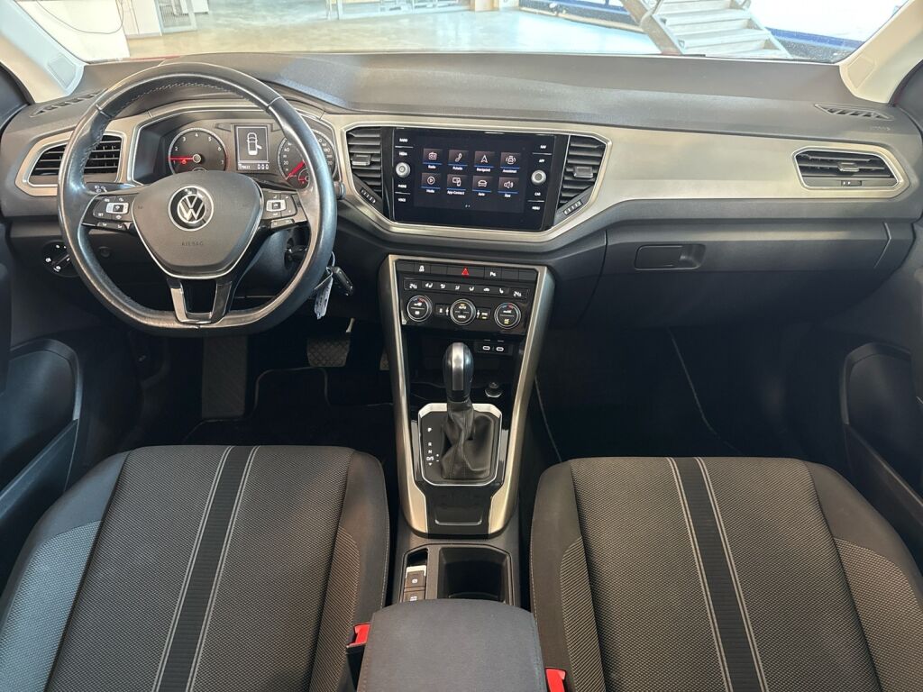 Volkswagen T-Roc 2022 Punainen