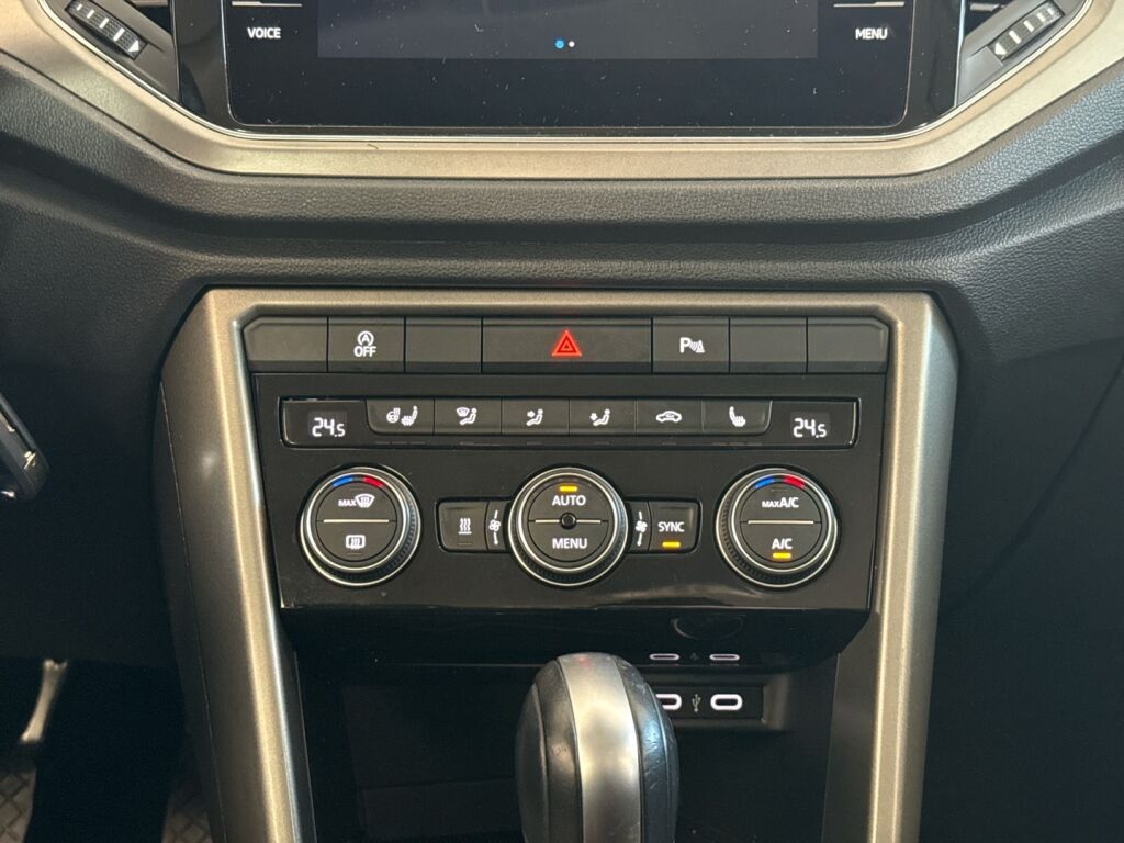 Volkswagen T-Roc 2022 Punainen