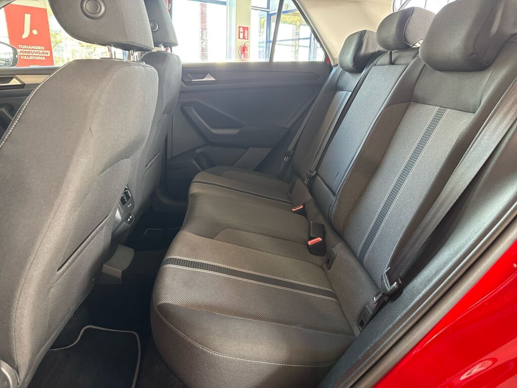 Volkswagen T-Roc 2022 Punainen