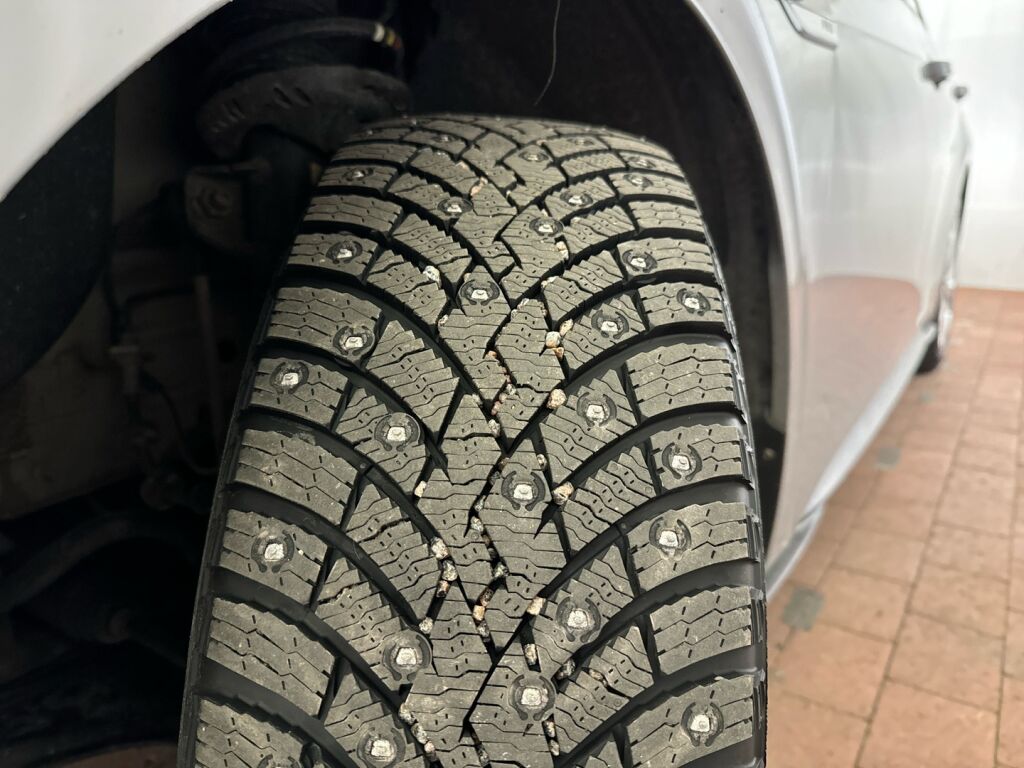 Volkswagen ID.3 2021 Harmaa