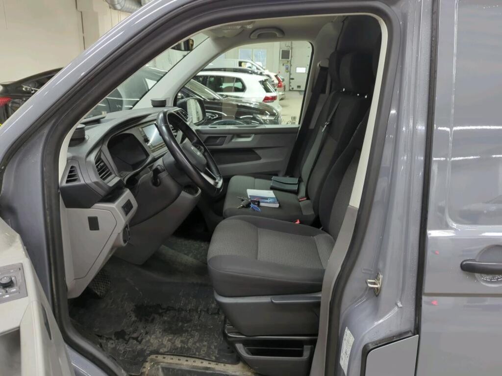 Volkswagen Transporter 2021 Harmaa