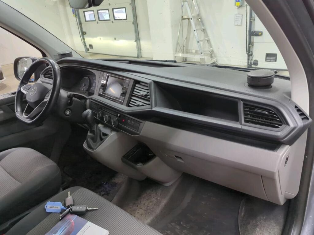 Volkswagen Transporter 2021 Harmaa