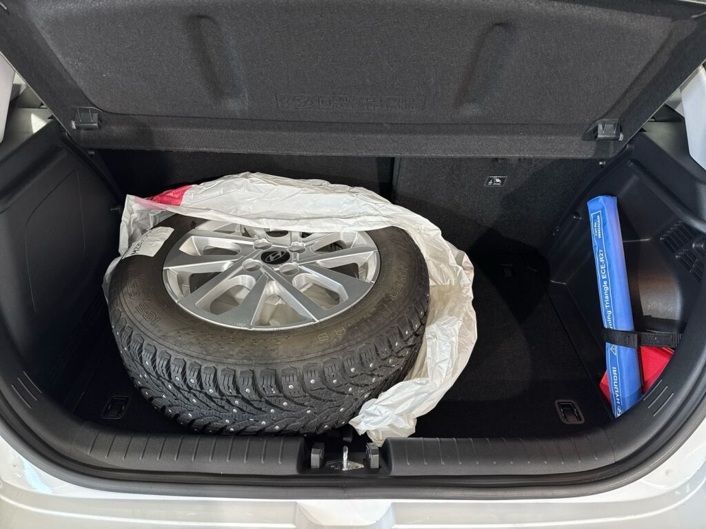 Hyundai i20 Hatchback 2021 Valkoinen