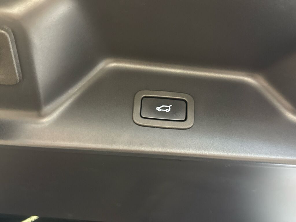 Land Rover Range Rover 2020 Musta