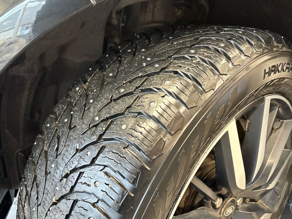 Land Rover Range Rover 2020 Musta