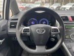 Toyota Auris 2011 Valkoinen